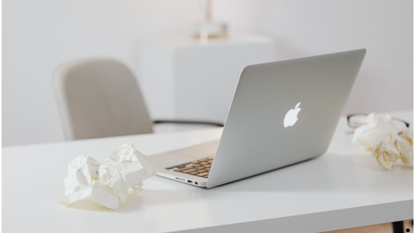 MacBook